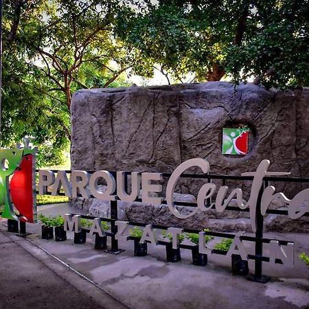 Estadio Beis Central Park Acuario Mazatlán Buitenkant foto